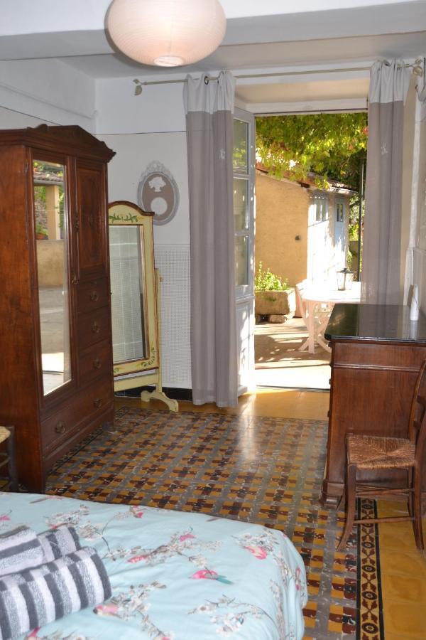 St Jean Du Gard : Spacious Apartment With Use Of Pool 생장뒤가르 외부 사진