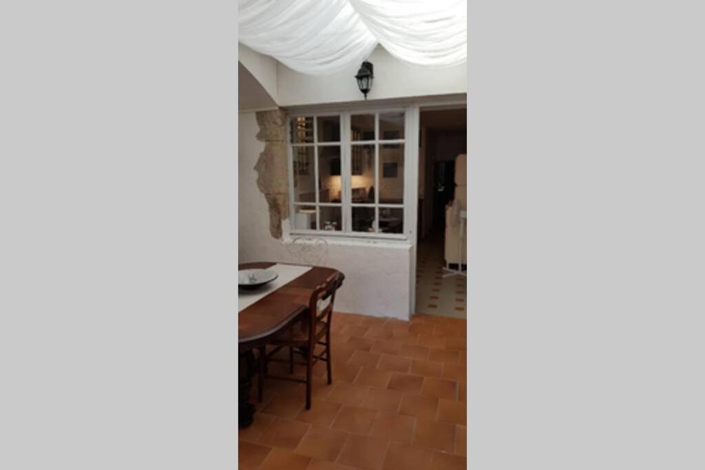 St Jean Du Gard : Spacious Apartment With Use Of Pool 생장뒤가르 외부 사진