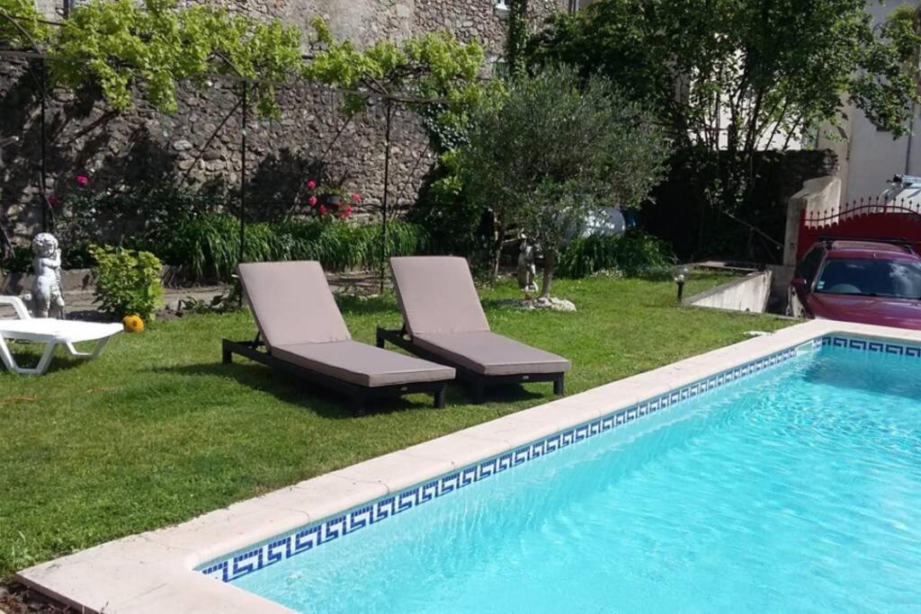 St Jean Du Gard : Spacious Apartment With Use Of Pool 생장뒤가르 외부 사진